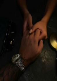 缠吻的意思